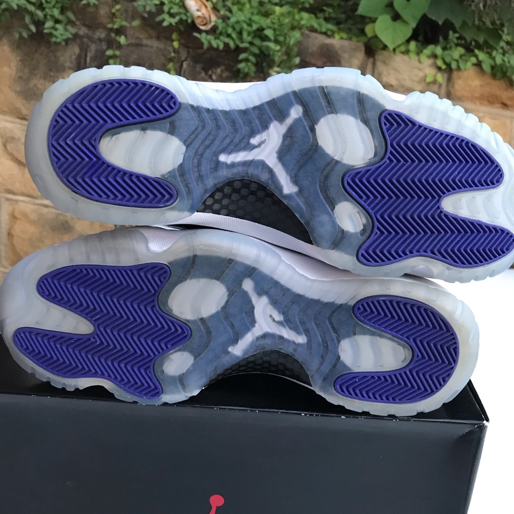 Jordan 11 Concord - Picture 6 of 6